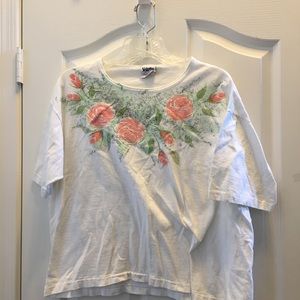 FINAL MARKDOWN Ladies volunteer knit apparel tee large